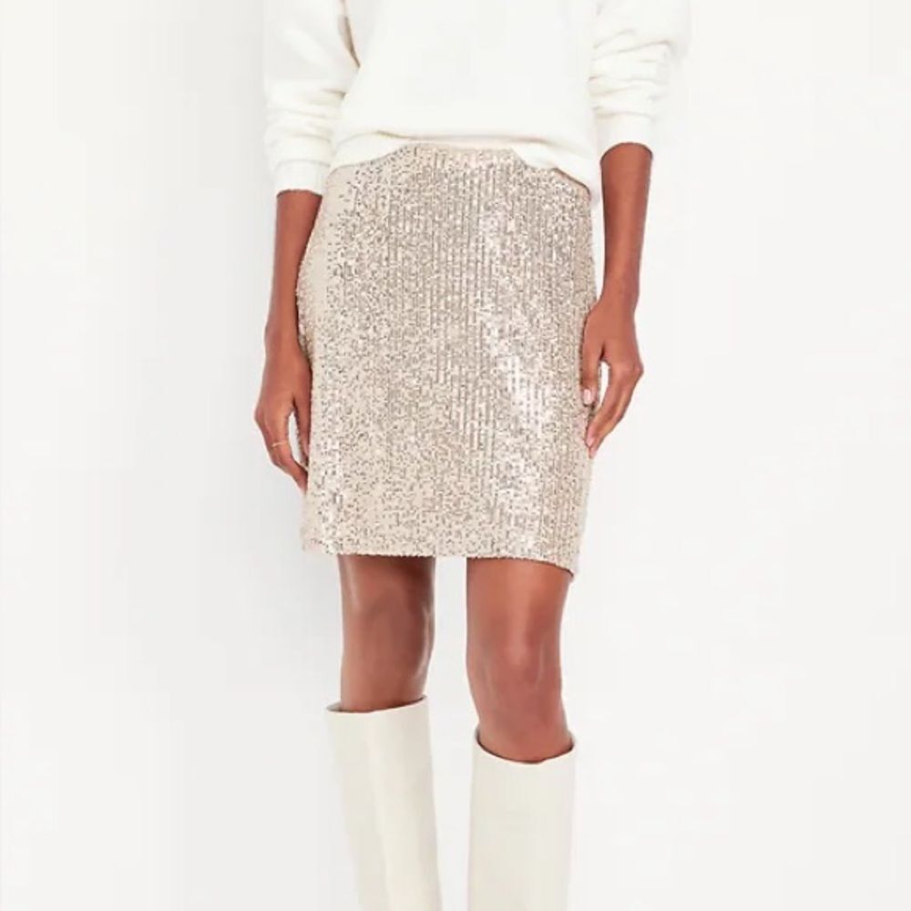 Old Navy Champagne Sequin Mini Skirt Size 4X